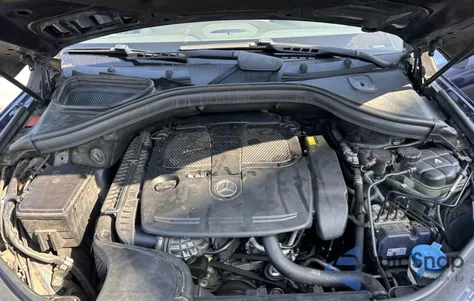 2014 Mercedes-Benz Ml 350 z USA, uszkodzony, nr VIN 4JGDA5JB7EA369463